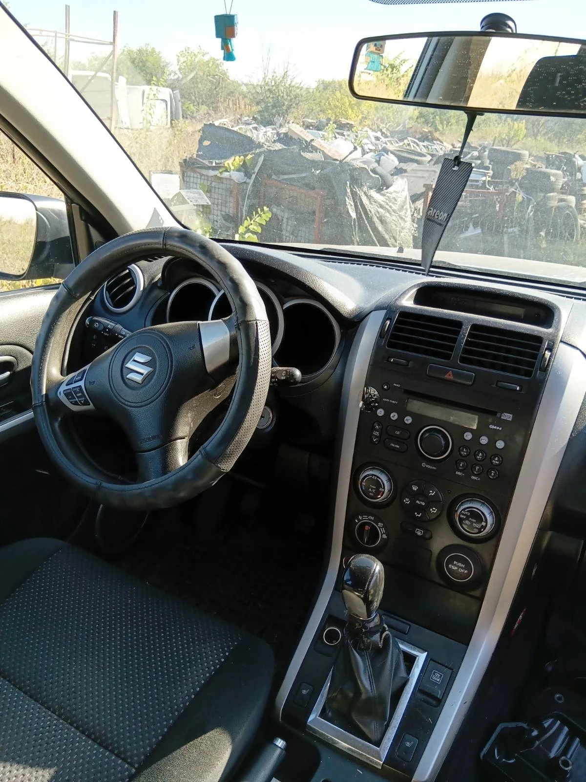 Suzuki Grand vitara 1.9 D, 129 кс - само на части , снимка 7 - Автомобили и джипове - 56295325