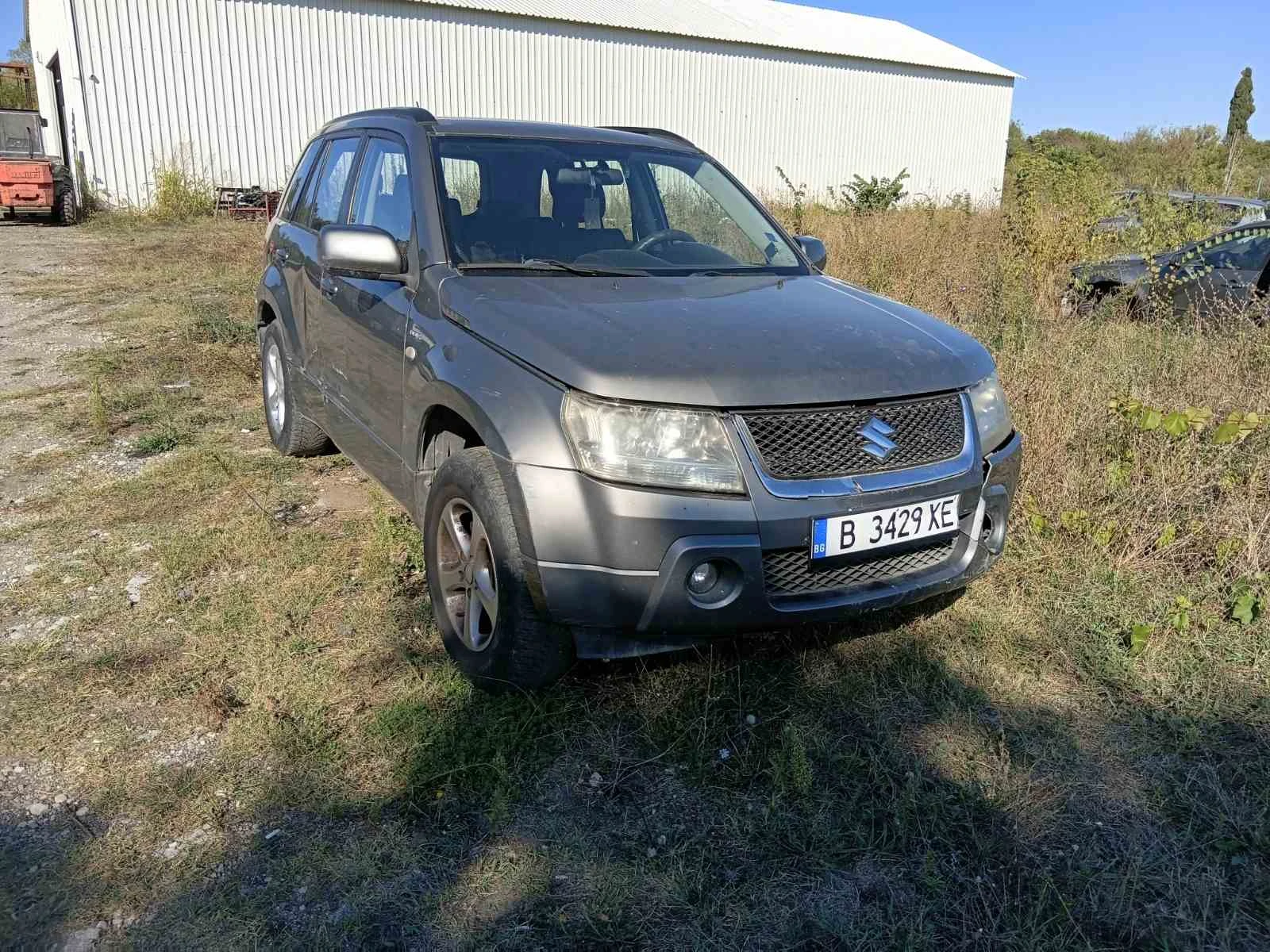 Suzuki Grand vitara 1.9 D, 129 кс - само на части , снимка 2 - Автомобили и джипове - 56295325