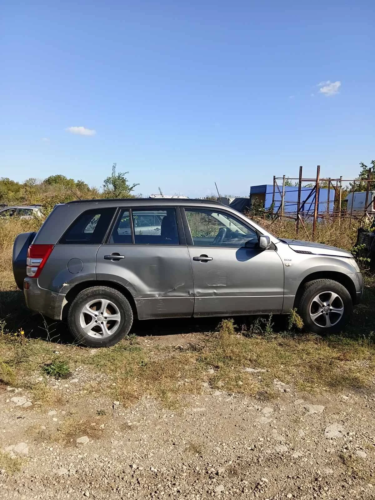 Suzuki Grand vitara 1.9 D, 129 кс - само на части , снимка 3 - Автомобили и джипове - 56295325