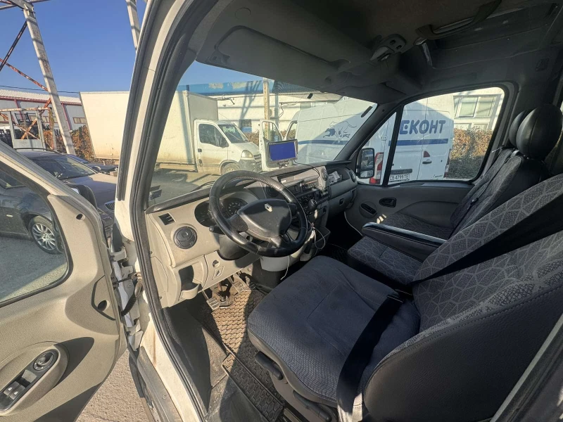 Renault Master 2.5 DCI, снимка 14 - Бусове и автобуси - 53046539