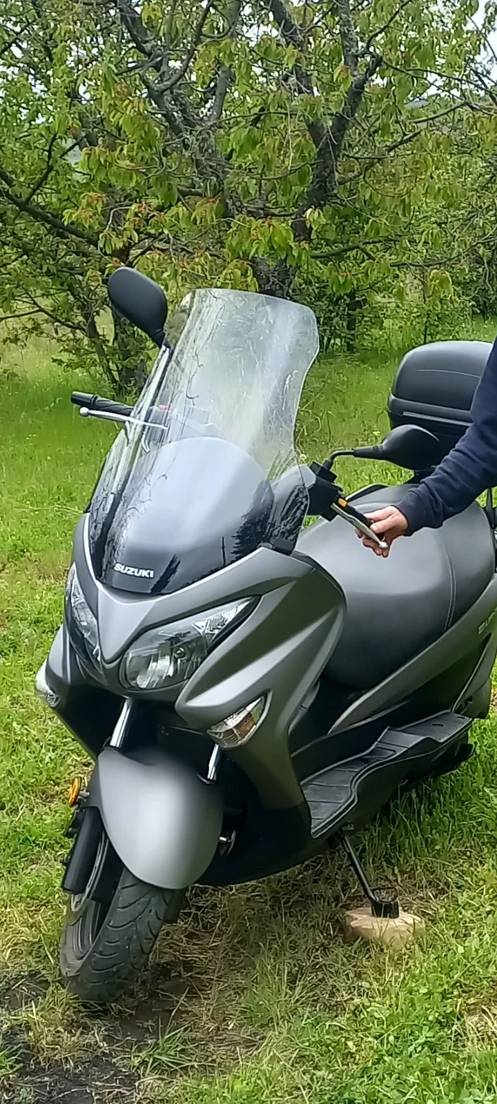 Suzuki Burgman Uh 200i Abs, снимка 6 - Мотоциклети и мототехника - 54635750