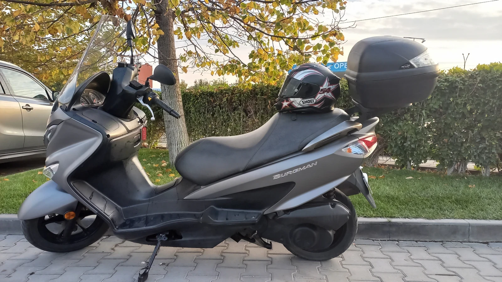 Suzuki Burgman Uh 200i Abs, снимка 5 - Мотоциклети и мототехника - 54635750