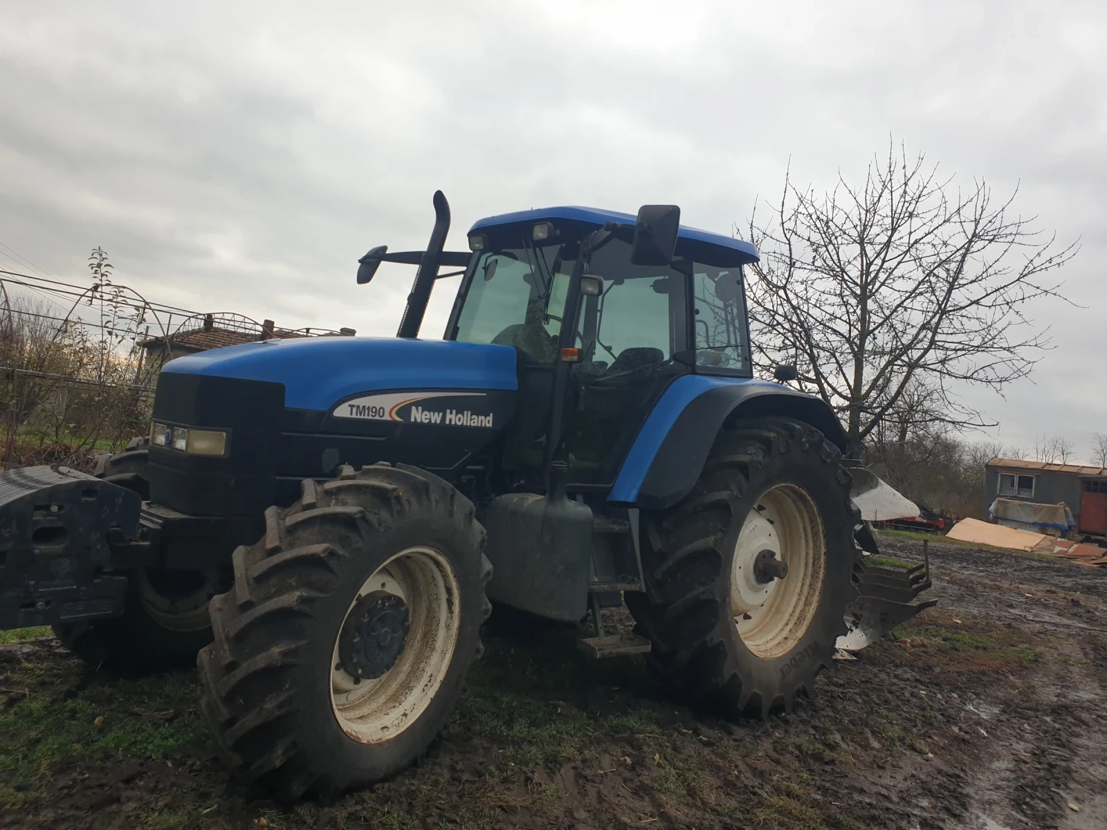 Трактор New Holland TM190  - изображение 2