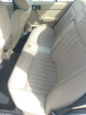 Mercedes-Benz E 200 124, снимка 8