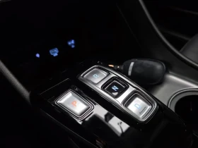Hyundai Sonata 2.0 Premium Family, снимка 9