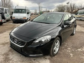 Volvo V40 2.0 D 1