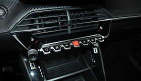 Peugeot 208 E-ACTIVE/136HP/PDC/DAB/ECO-LED/TEMPOMAT/334v - 34599 лв. - 98686092 | Car24.bg
