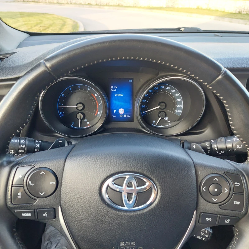 Toyota Auris 1.2Ti/116p.s-Facelift/Avtomatik, снимка 12 - Автомобили и джипове - 45226746