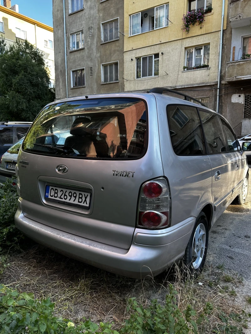 Hyundai Trajet 2.0 CRDi, снимка 2 - Автомобили и джипове - 47384698