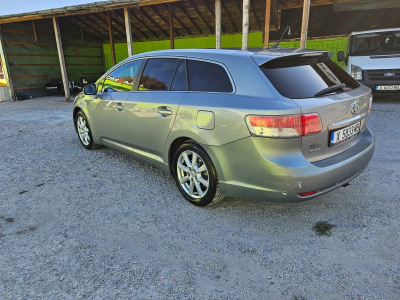 Toyota Avensis, снимка 3 - Автомобили и джипове - 48215978