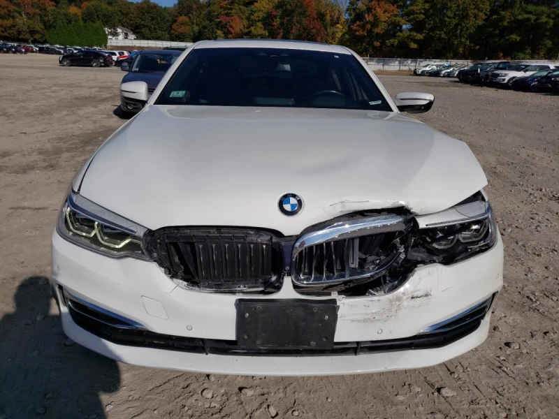 BMW 540 XI* HARMAN/KARDON* ПОДГРЕВИ* KEYLESS, снимка 2 - Автомобили и джипове - 47894833