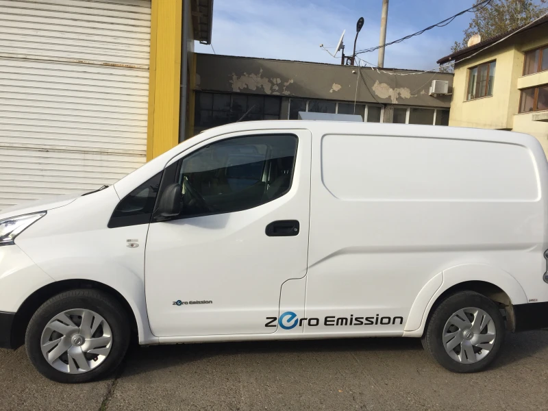 Nissan e-NV200, снимка 4 - Автомобили и джипове - 48112743