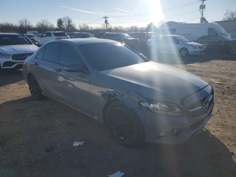 Mercedes-Benz C 300, снимка 4 - Автомобили и джипове - 48728442