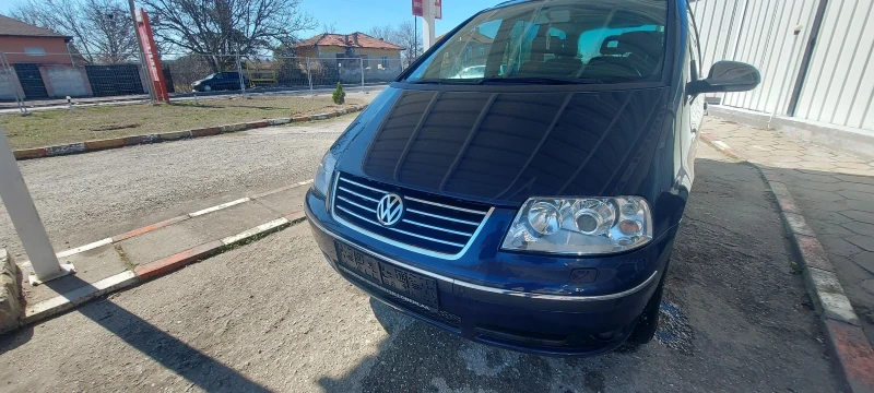 VW Sharan 1.9tdi, снимка 9 - Автомобили и джипове - 49422319