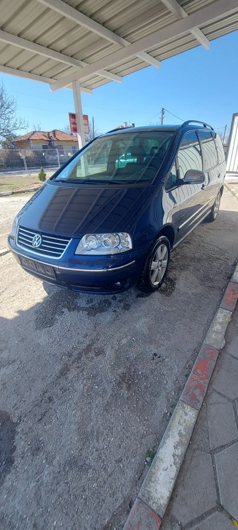 VW Sharan 1.9tdi, снимка 10 - Автомобили и джипове - 49422319