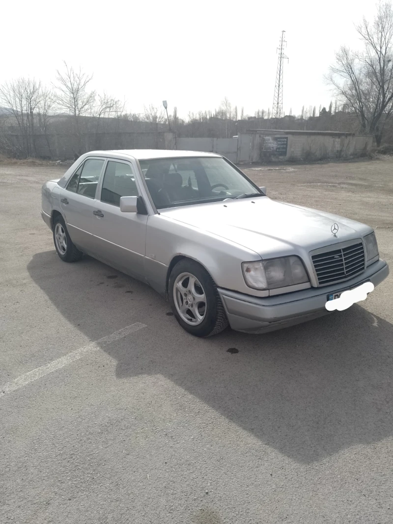 Mercedes-Benz E 200 124, снимка 1 - Автомобили и джипове - 49557806