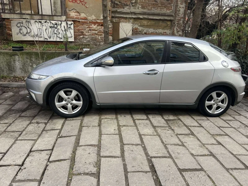 Honda Civic 1, 4, снимка 3 - Автомобили и джипове - 52855736