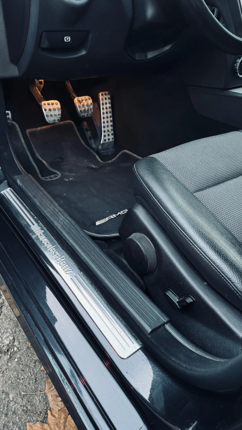 Mercedes-Benz C 180, снимка 10 - Автомобили и джипове - 53182590