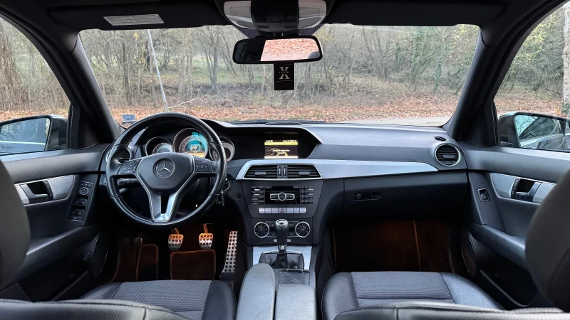 Mercedes-Benz C 180, снимка 7 - Автомобили и джипове - 53182590