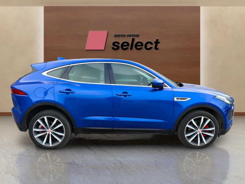 Jaguar E-pace 2.0, снимка 4 - Автомобили и джипове - 53471690
