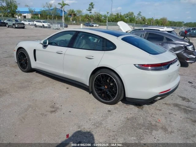 Porsche Panamera, снимка 4 - Автомобили и джипове - 49553542