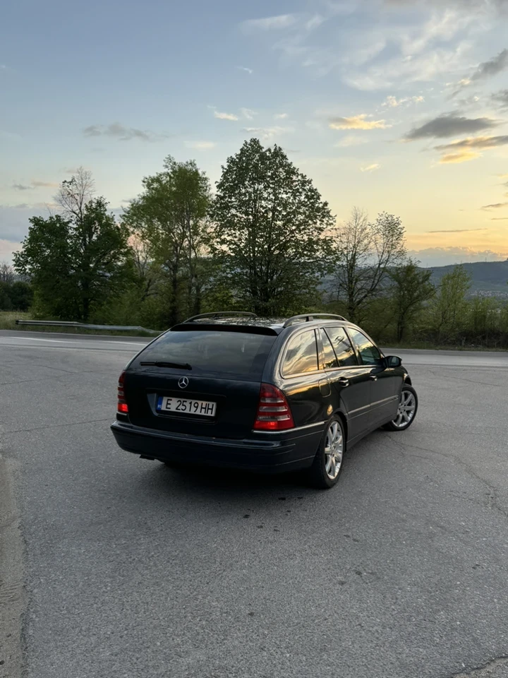 Mercedes-Benz C 270  - изображение 5