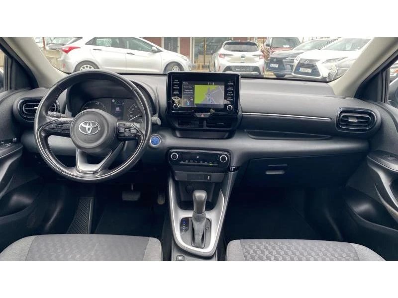 Toyota Yaris 1.5 HEV | Mobile.bg   11