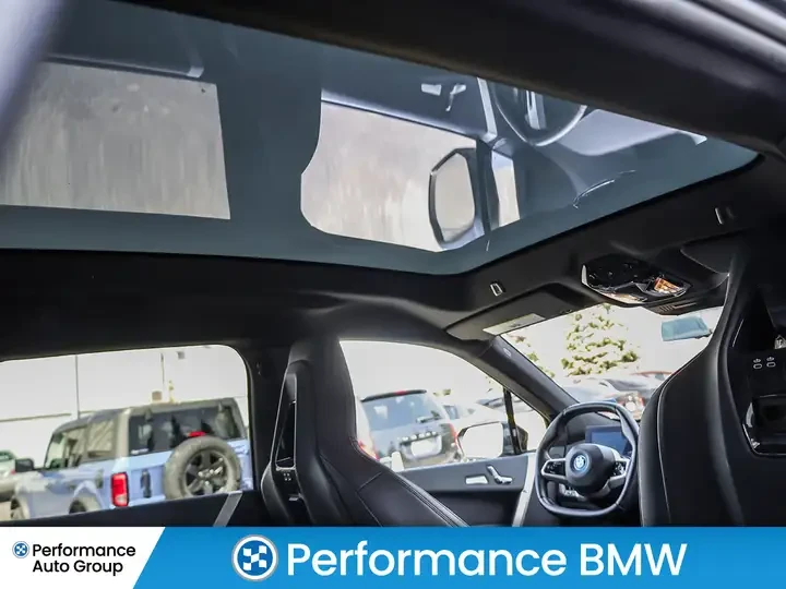 BMW iX xDrive40* Priced-Sport* Sky Lounge, снимка 12 - Автомобили и джипове - 54662725