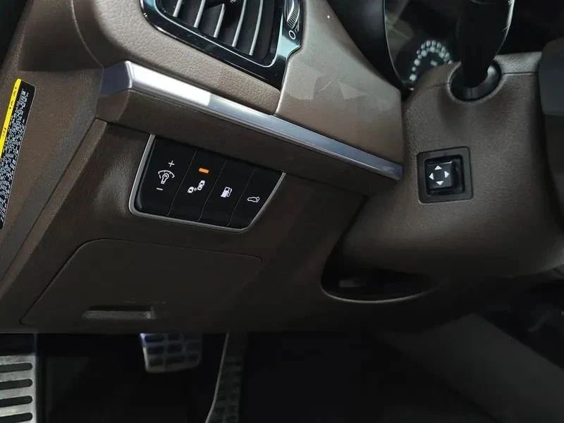 Kia Stinger, снимка 14 - Автомобили и джипове - 56689211