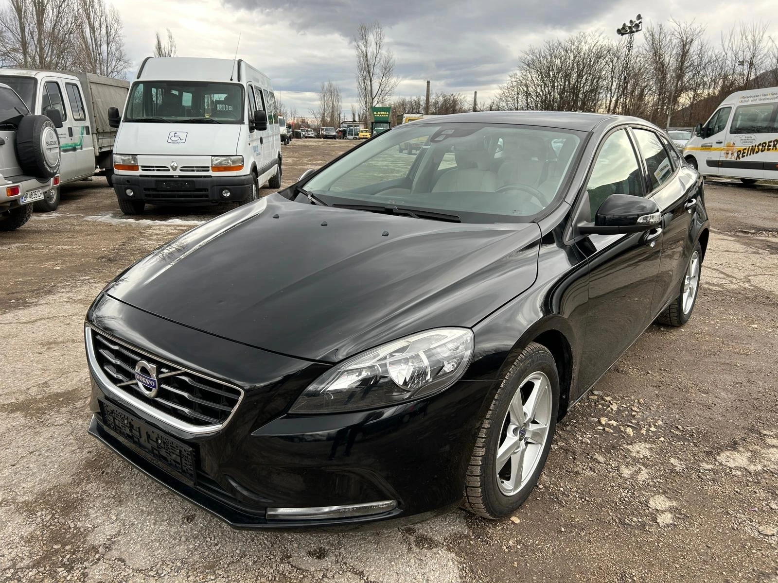 Volvo V40 2.0 D - [1] 