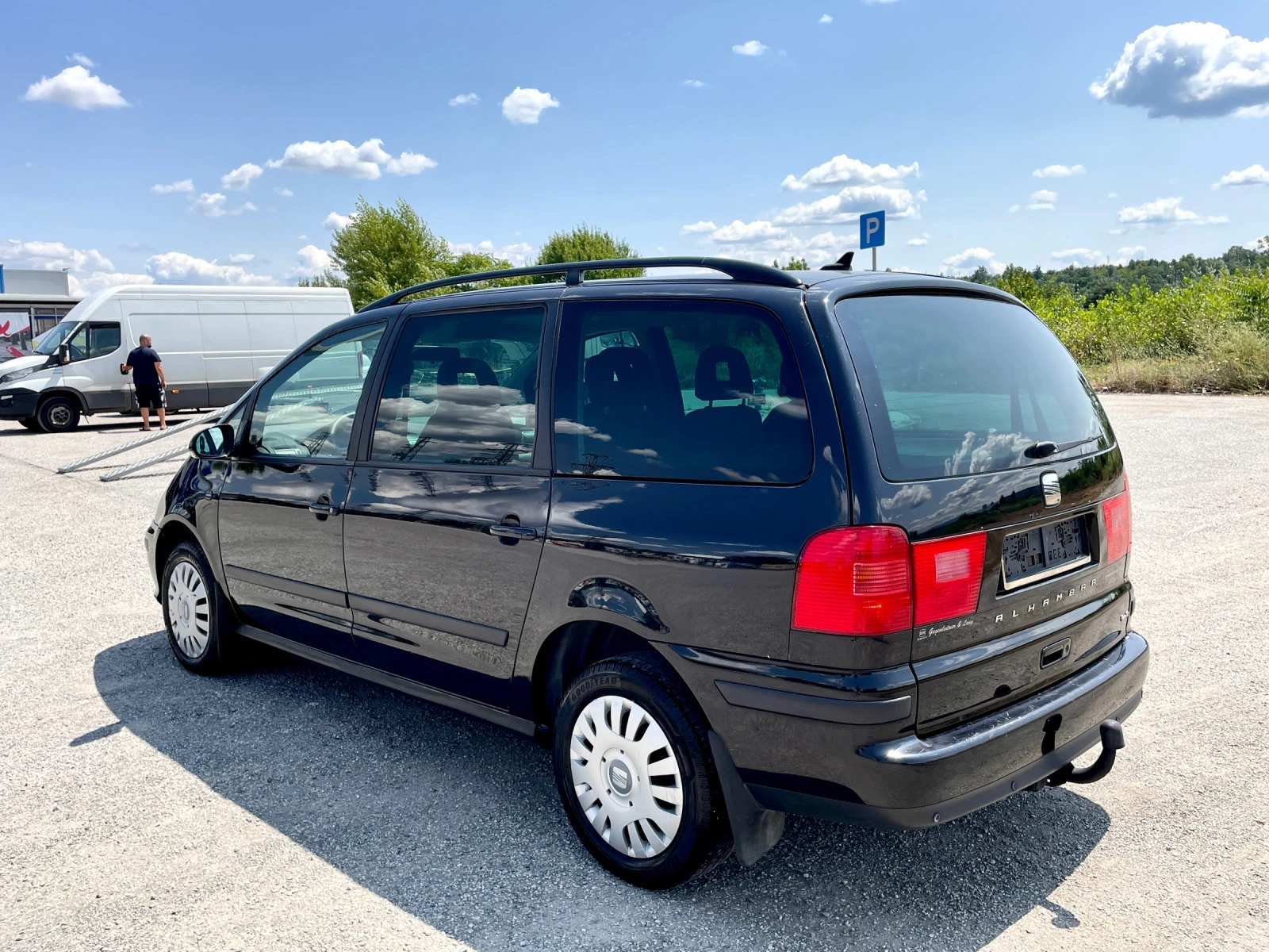 Seat Alhambra 2.0 TDi 140к.с. - изображение 4