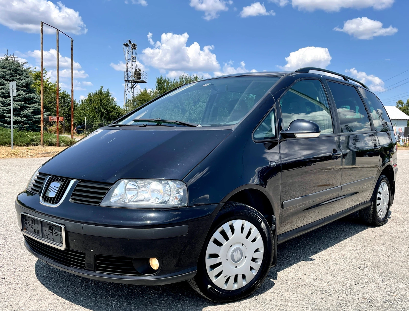 Seat Alhambra 2.0 TDi 140к.с. - изображение 2