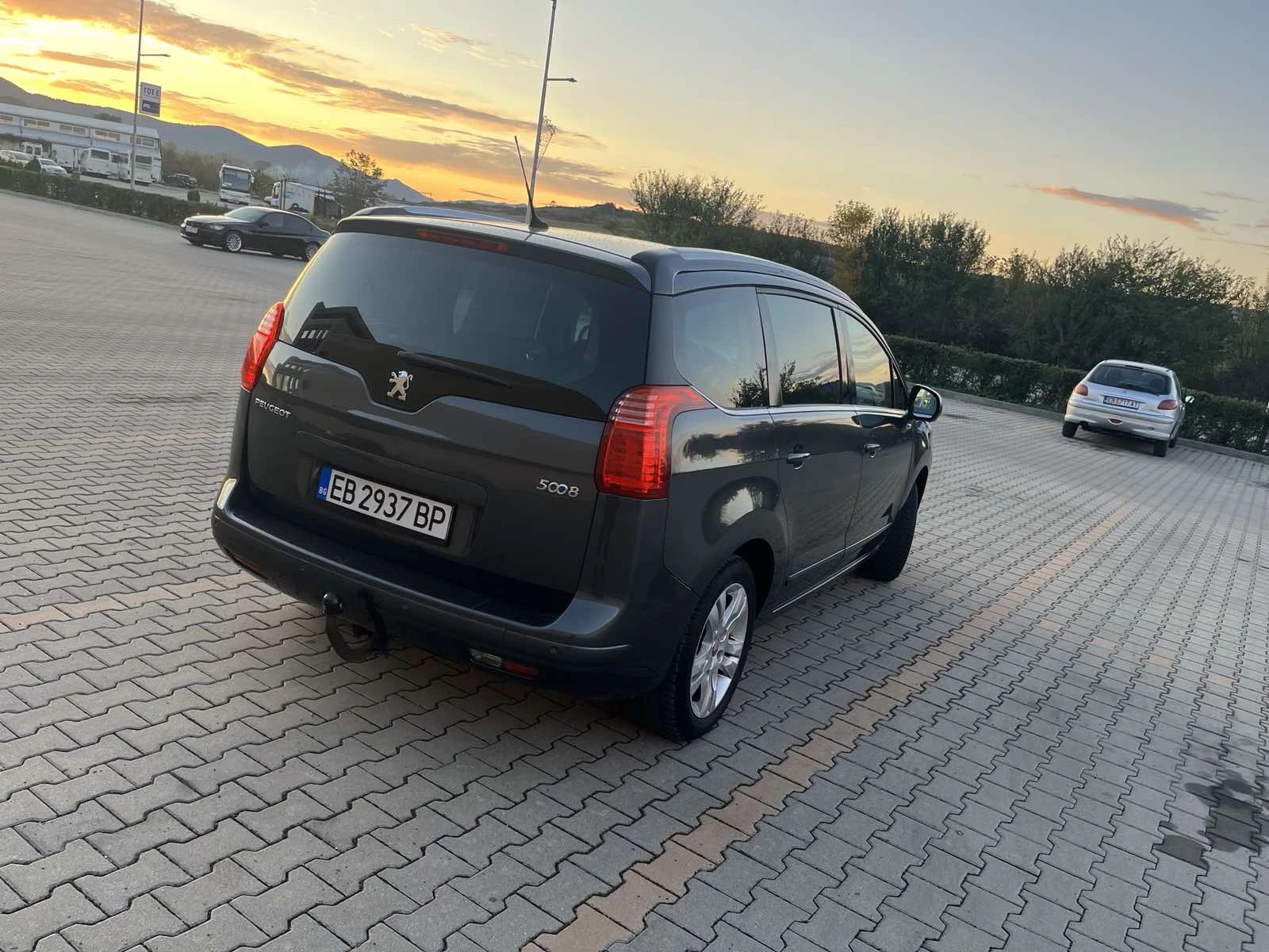 Peugeot 5008  - изображение 3