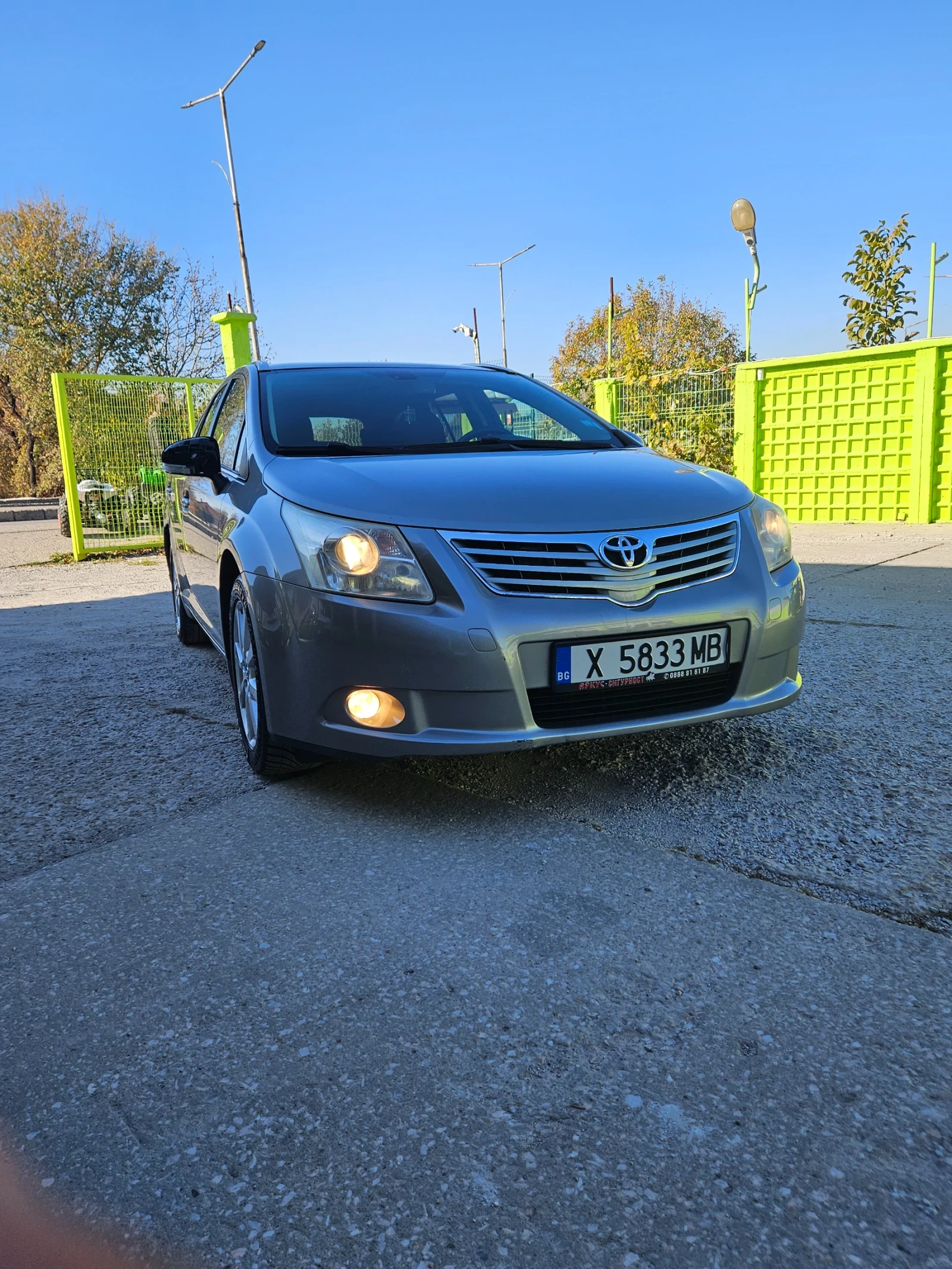 Toyota Avensis  - изображение 2