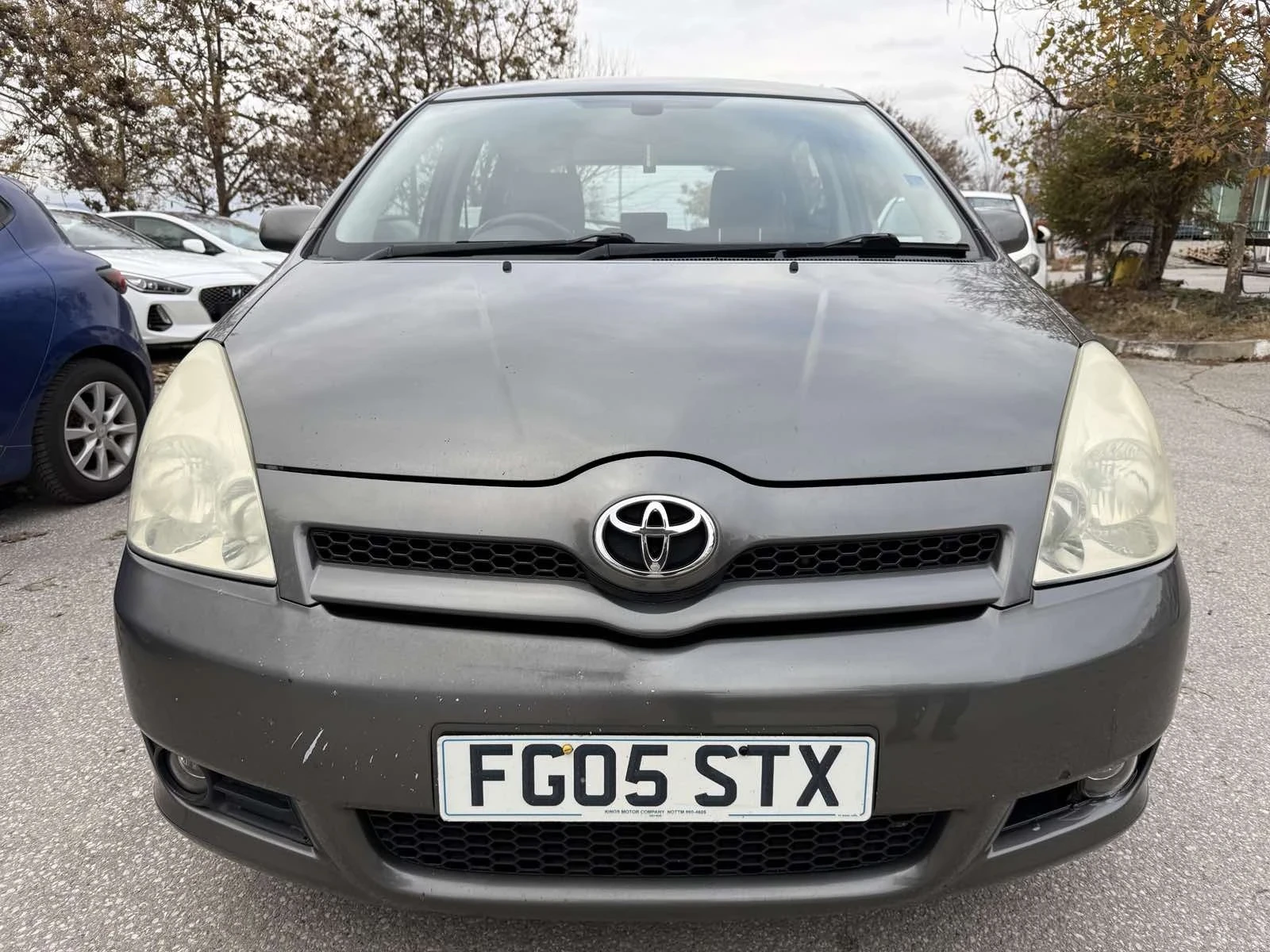 Toyota Corolla verso 2000 - изображение 2