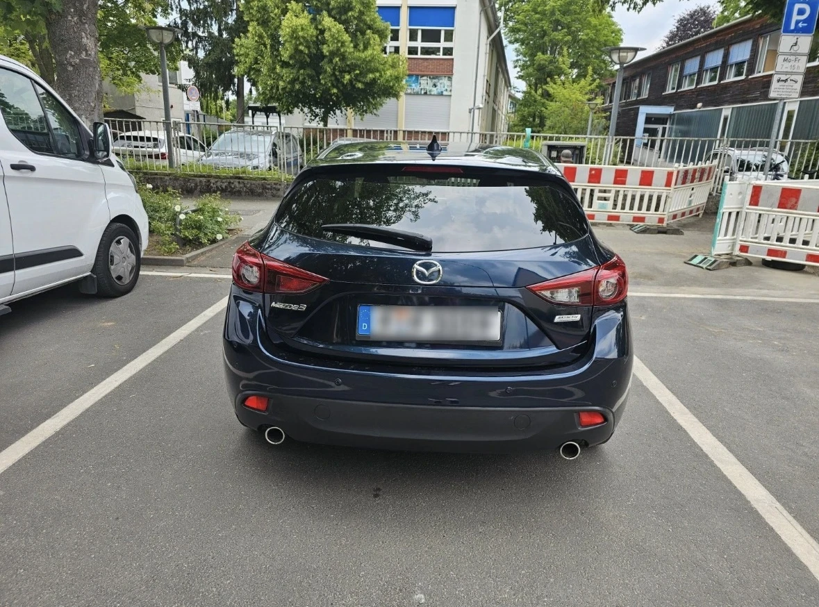 Mazda 3 HEADUP/BOSE/KEYLESS - изображение 3