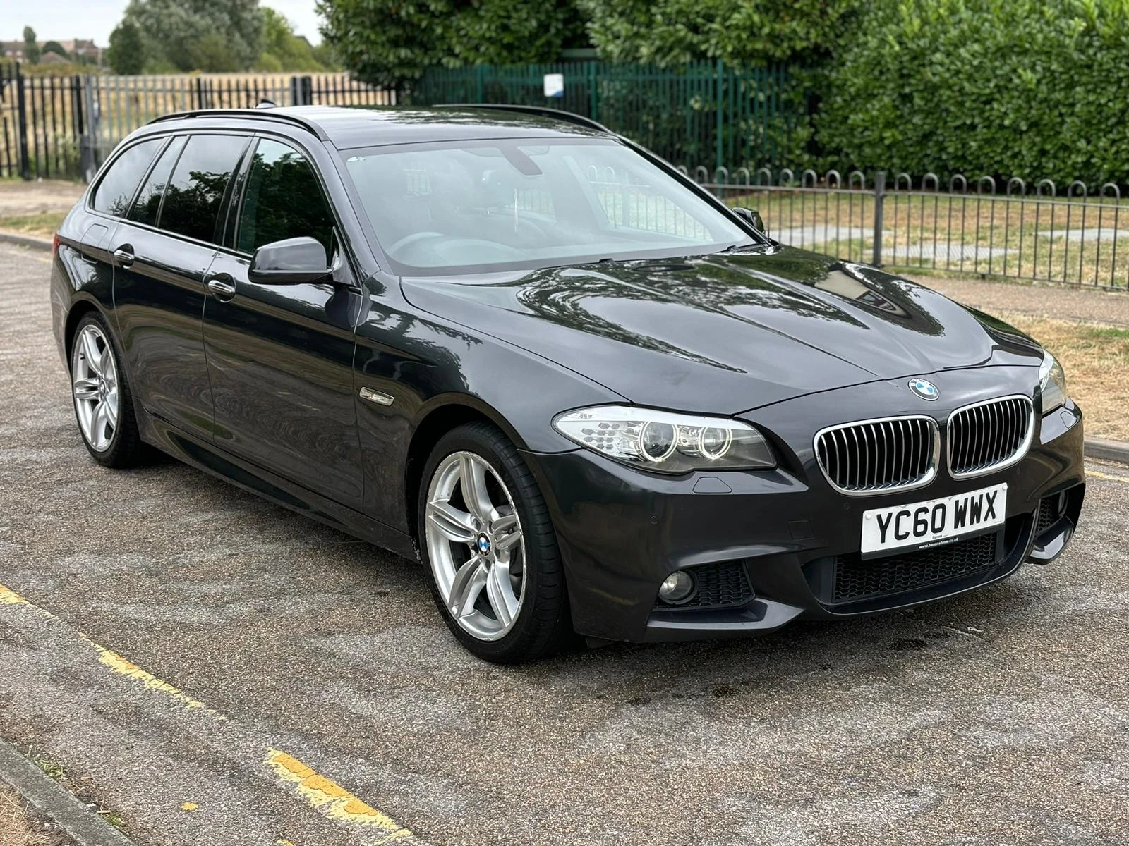 BMW 523  - изображение 2