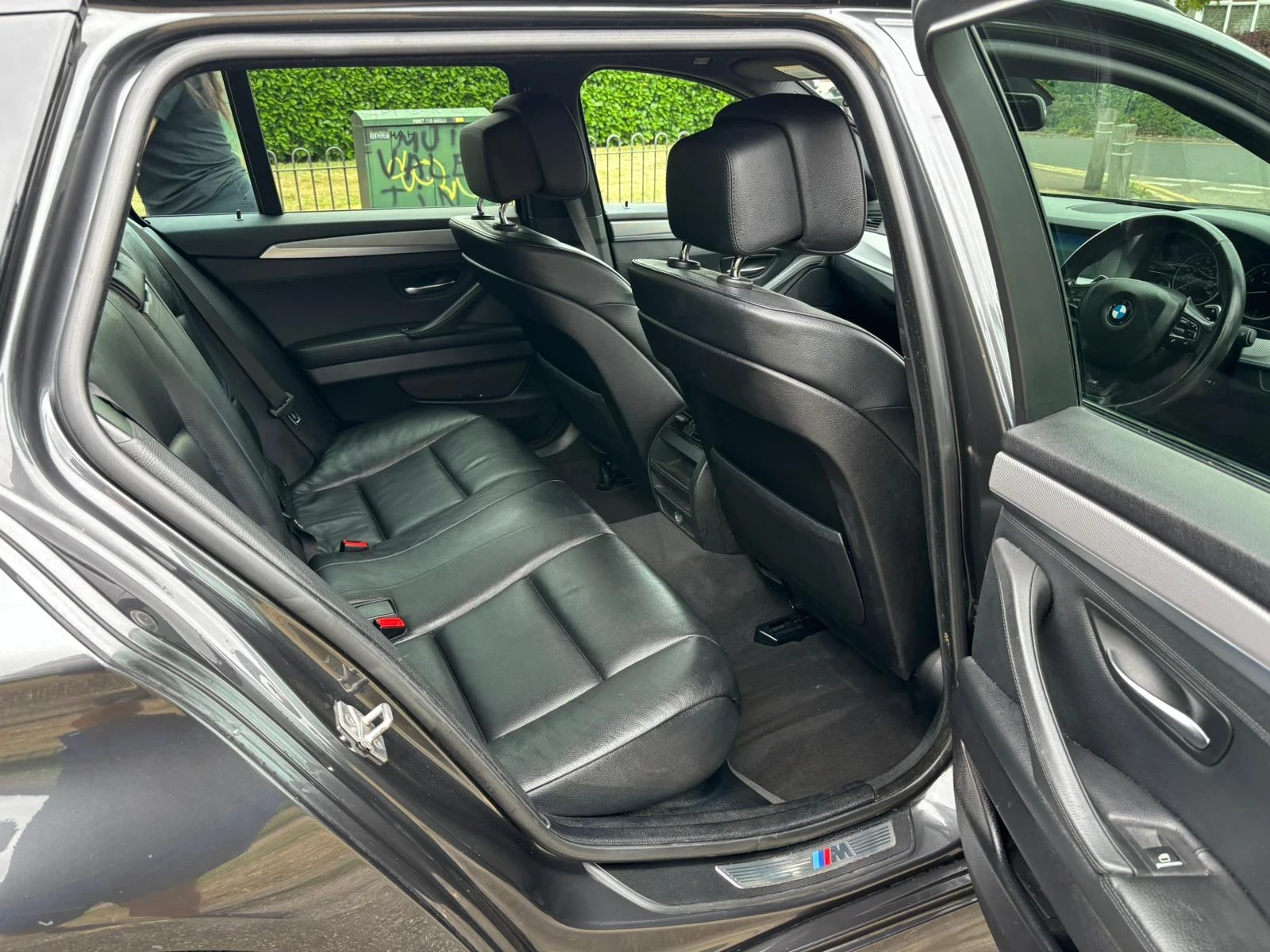 BMW 523 | Mobile.bg   11