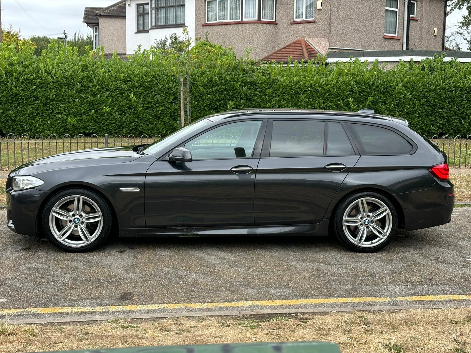 BMW 523  - изображение 5