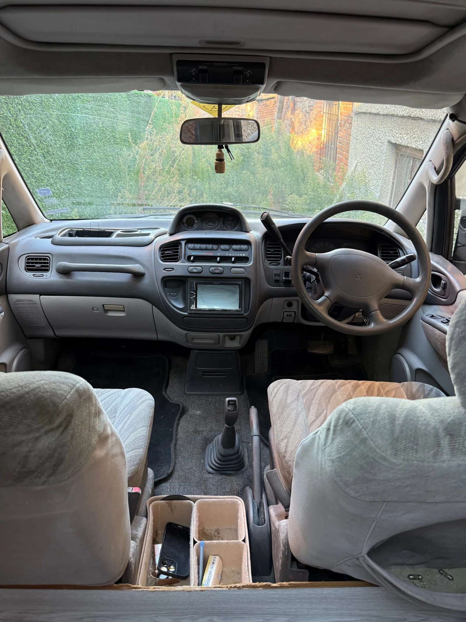 Mitsubishi Space gear  - изображение 4