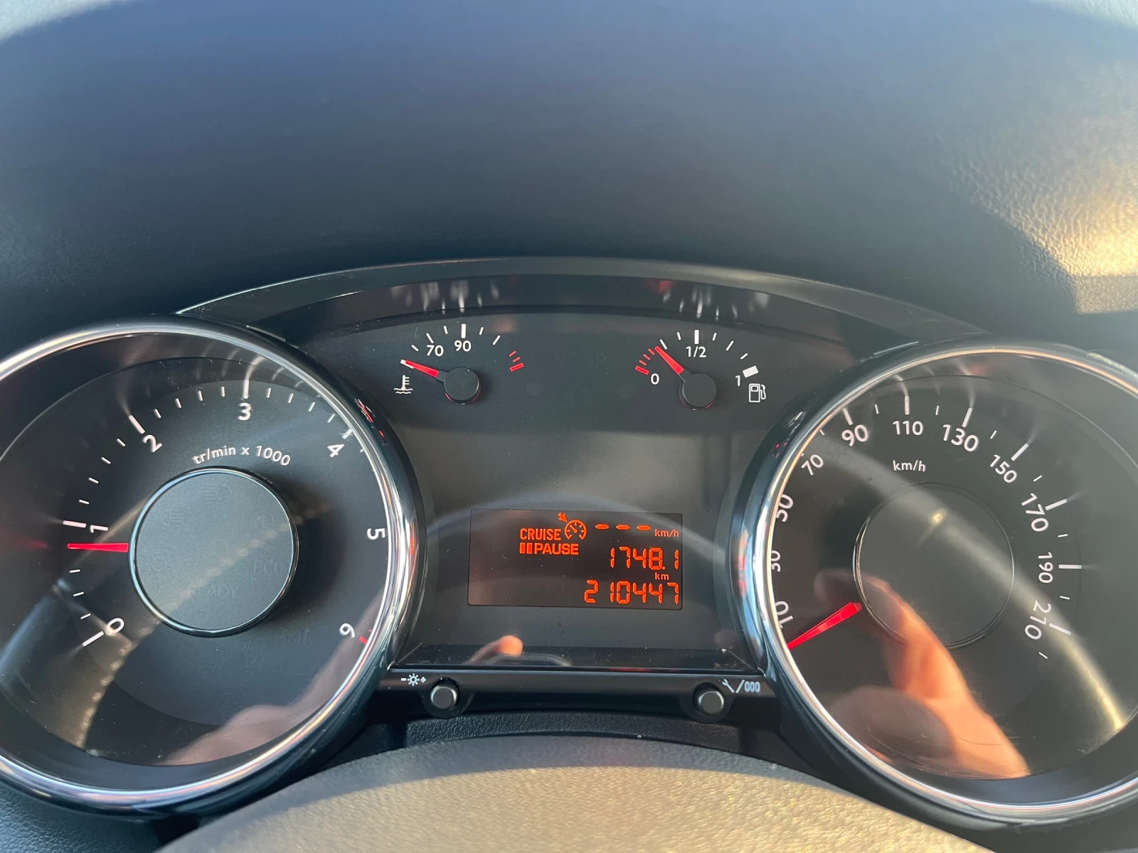 Peugeot 3008 1.6HDI | Mobile.bg � ����������� 14