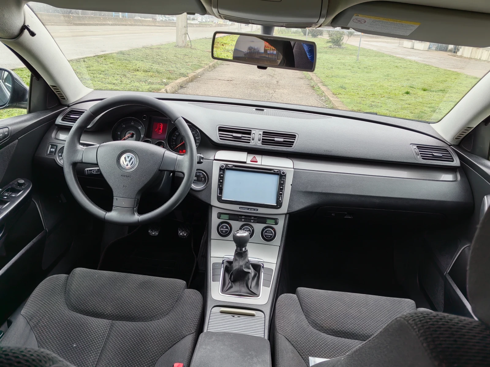 VW Passat 1.9tdi 105ps Navi | Mobile.bg � ����������� 11