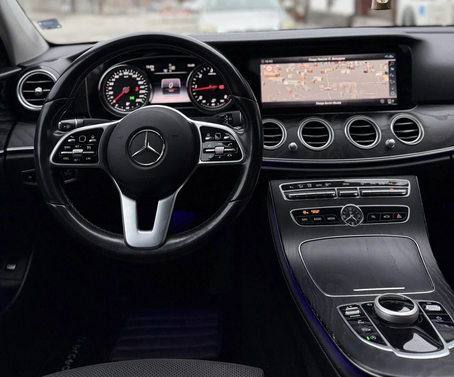Mercedes-Benz E 220 W213 | 9G-TRONIC | Avantgarde | Mobile.bg � ����������� 12