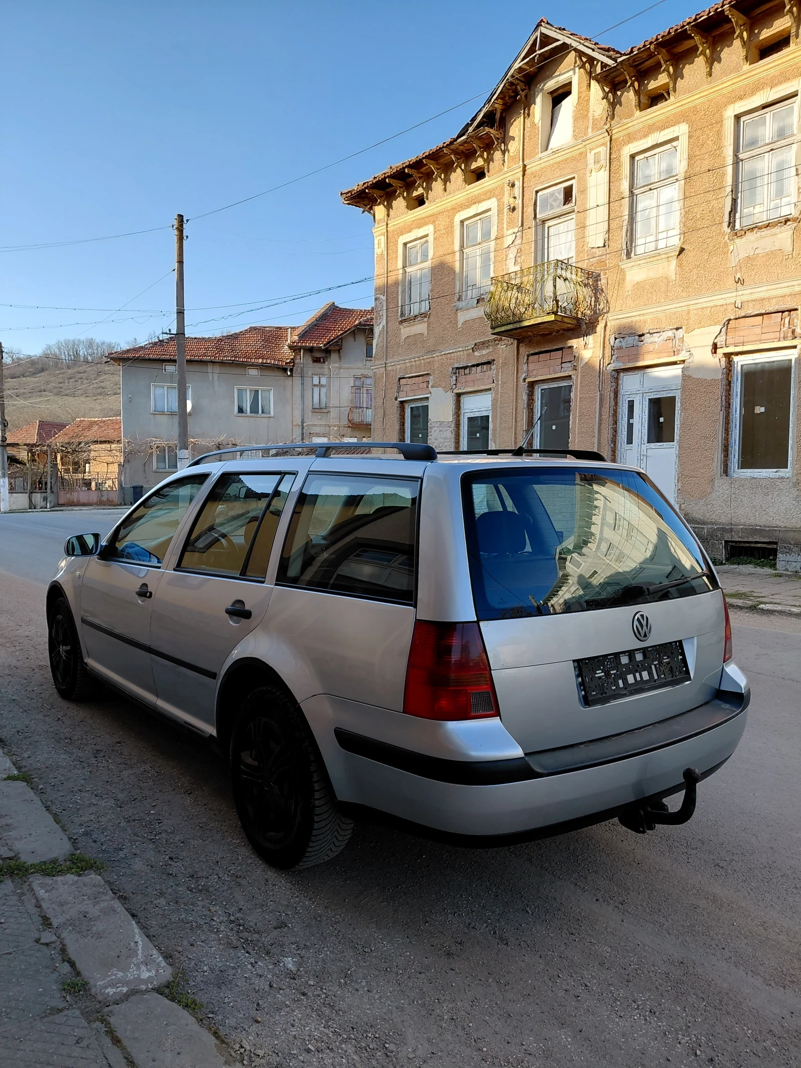 VW Golf 1.9, снимка 6 - Автомобили и джипове - 53838964