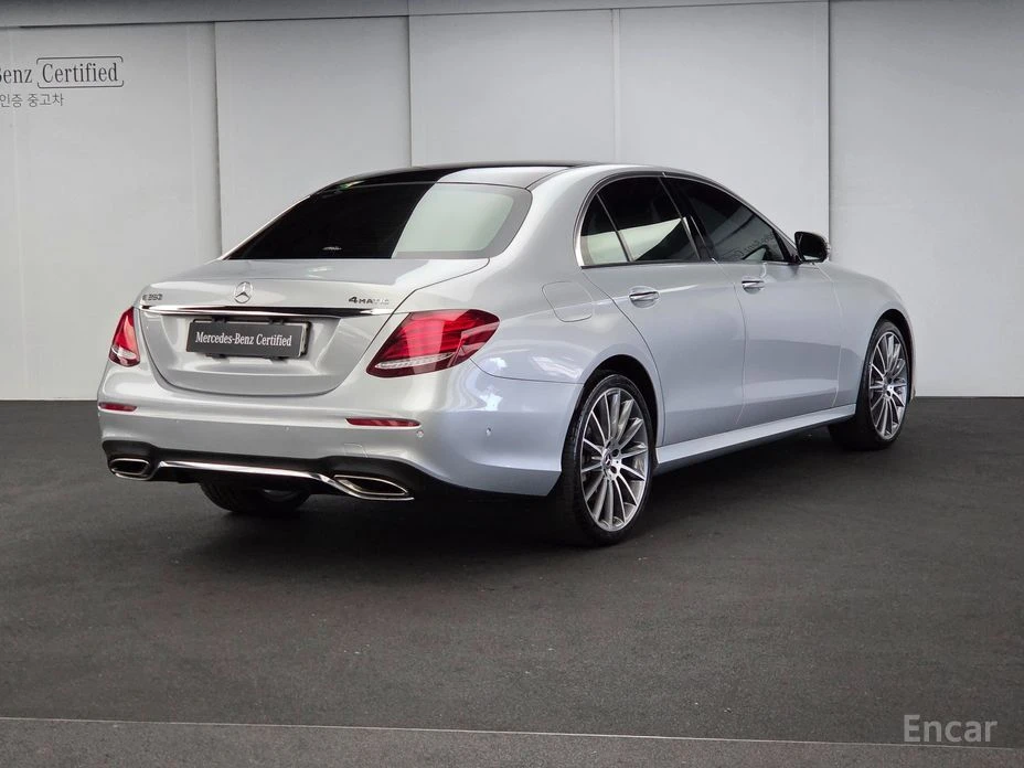 Mercedes-Benz E 350, снимка 2 - Автомобили и джипове - 53875817