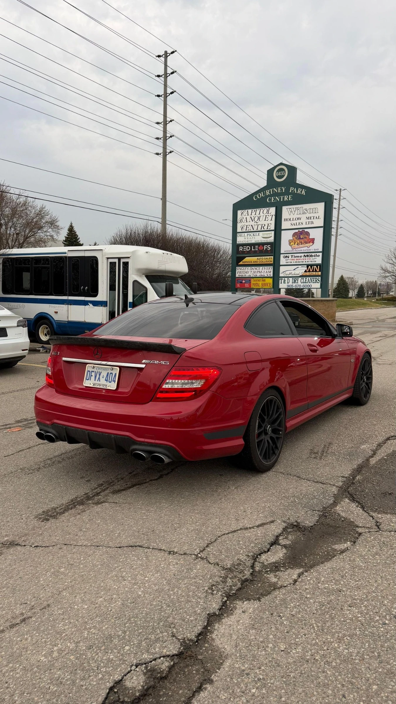 Mercedes-Benz C 63 AMG РЕГИСТРАЦИЯ & ОБСЛУЖВАНЕ, снимка 10 - Автомобили и джипове - 54139715
