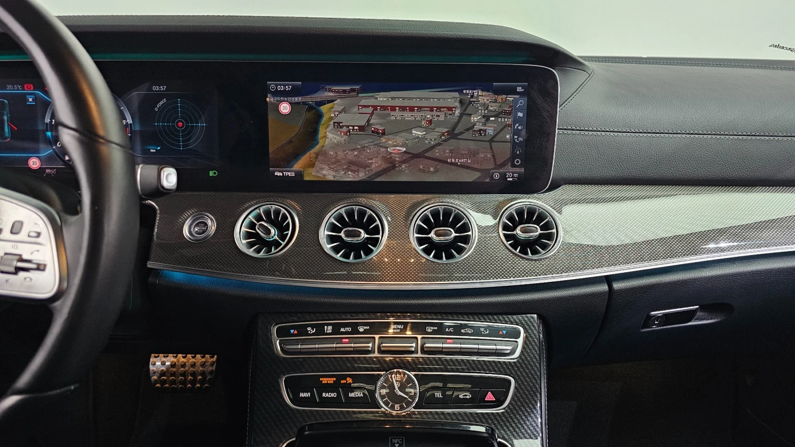 Mercedes-Benz CLS 400 d 4MATIC AMG Line, снимка 8 - Автомобили и джипове - 54644974