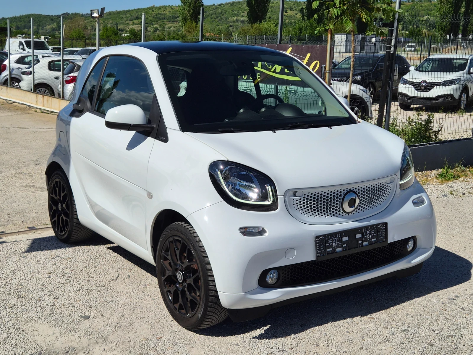 Smart Fortwo COUPE 1.0i 71 k.c. | Mobile.bg � ����������� 2