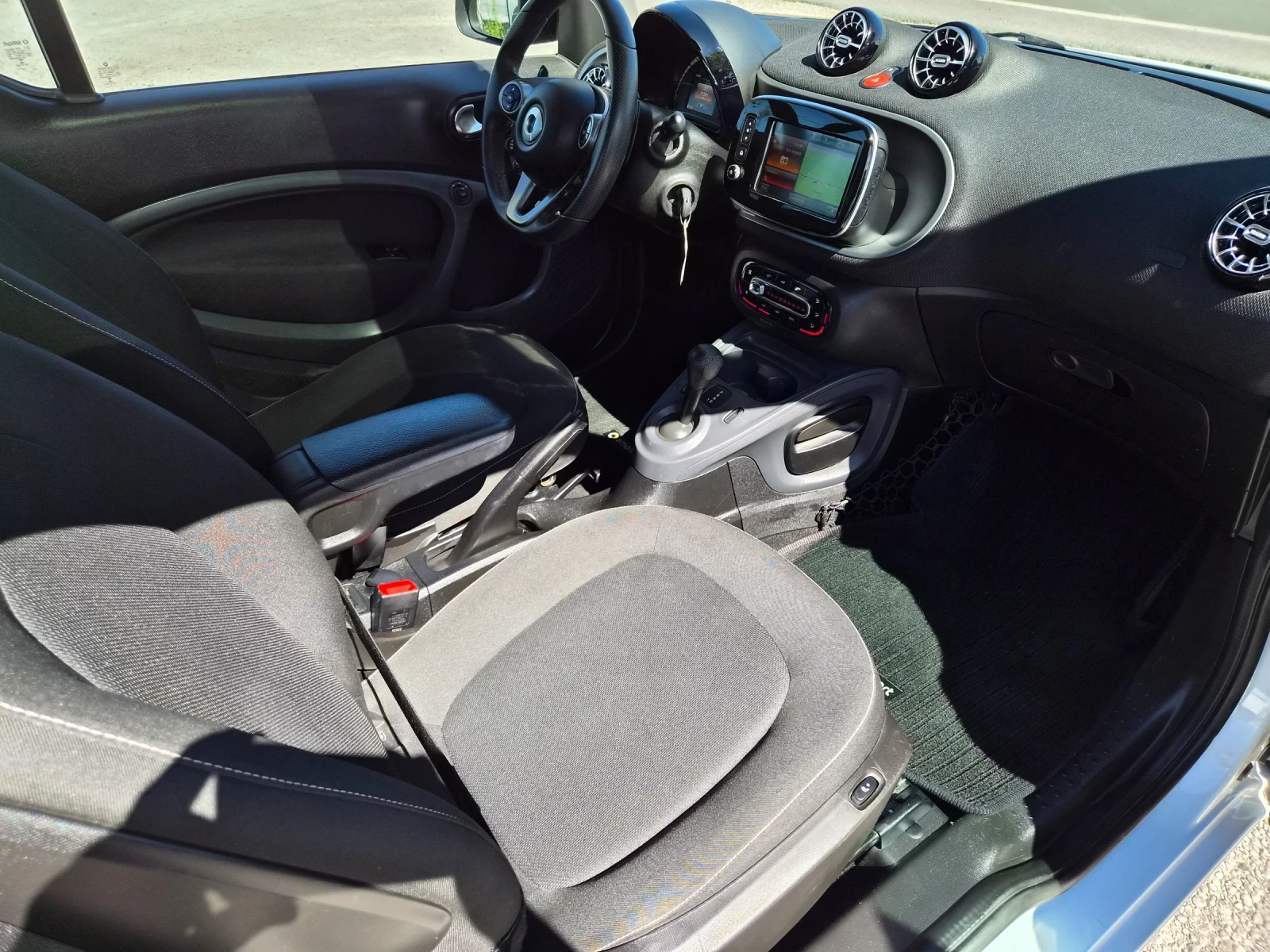 Smart Fortwo COUPE 1.0i 71 k.c. | Mobile.bg � ����������� 10