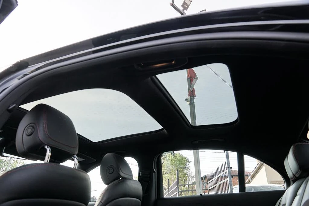 Mercedes-Benz E 53 AMG 2019 Mercedes-Benz E-Class AMG E 53 Sedan 4MATIC+ , снимка 16 - Автомобили и джипове - 54811807